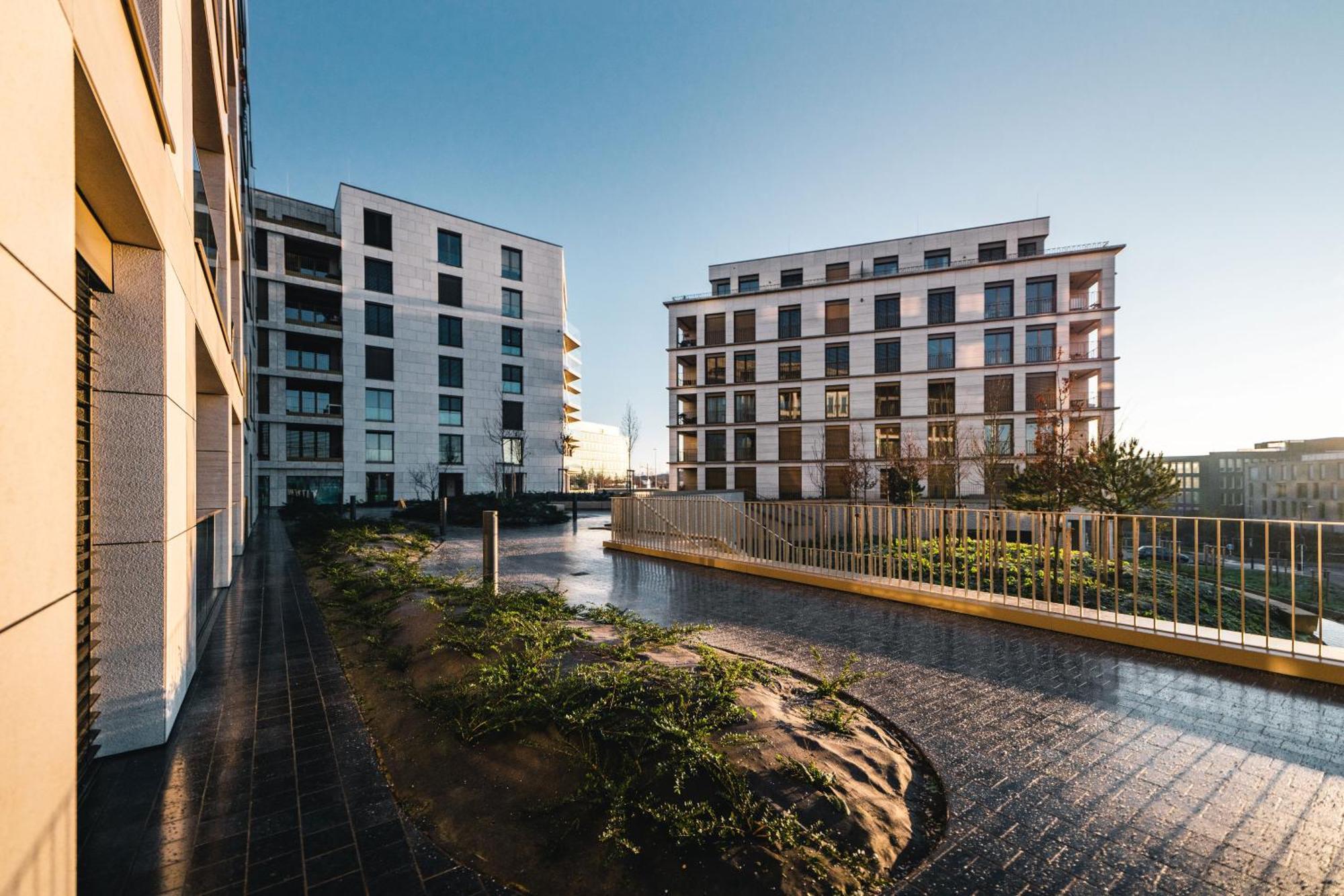 Modern In Gasperich With Balcony & Wi-fi Apartamento *