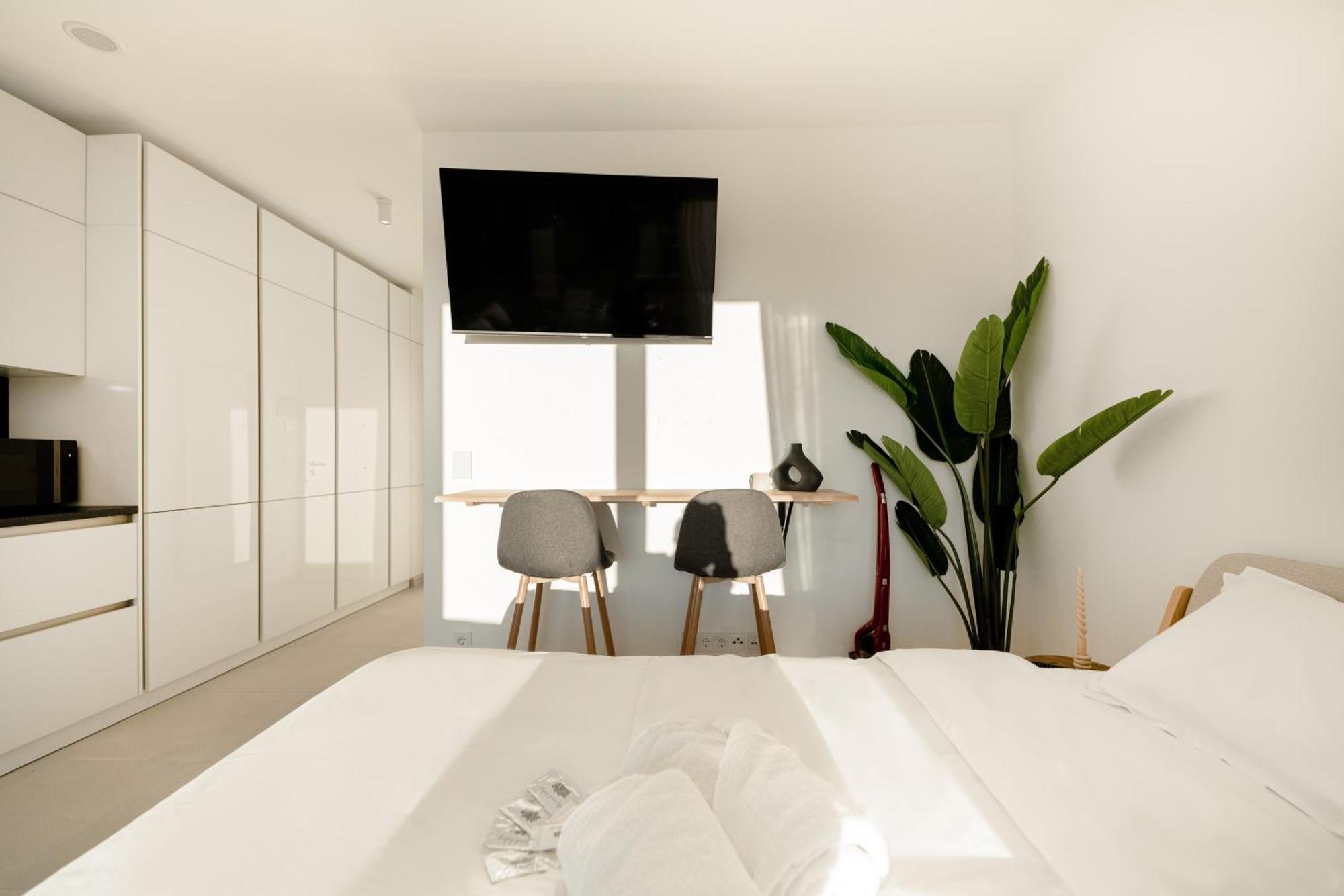 Apartamento Modern In Gasperich With Balcony & Wi-fi *